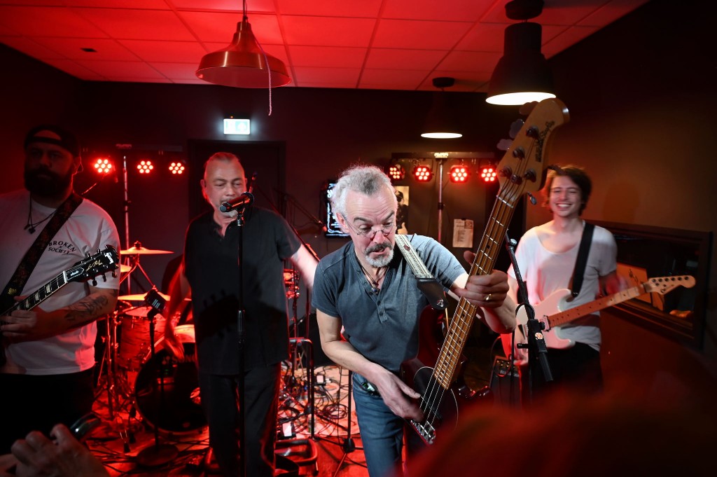 ../Images/10 jaar Ro's Barbershop 346.jpg